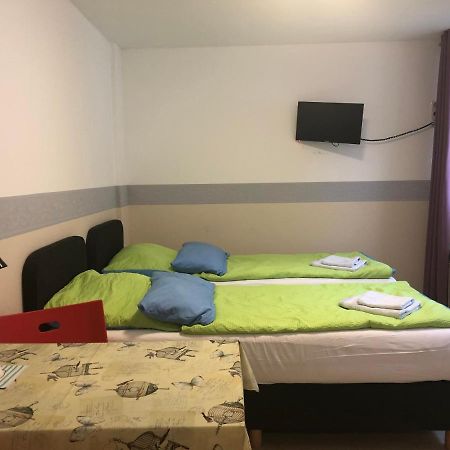 Pension Da Luigi Грайфсвальд Экстерьер фото